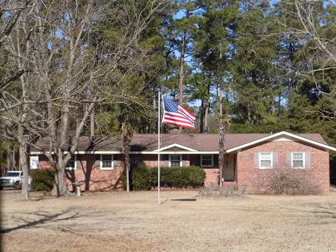 1070 Bee Tree Rd, Chadbourn, NC 28431
