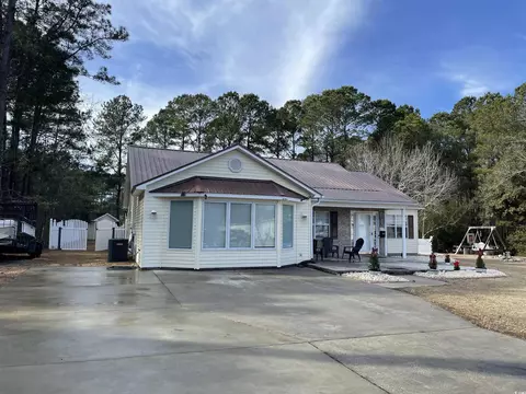 1044 Chateau Dr, Conway, SC 29526