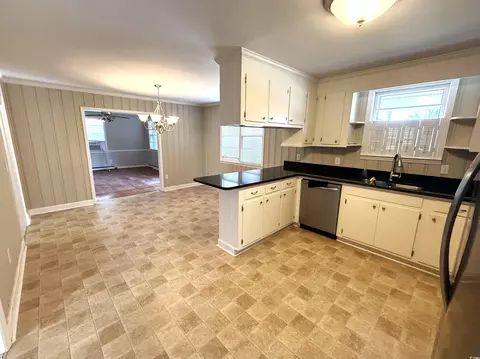 1803 School Dr, Scranton, SC 29591 photo 3