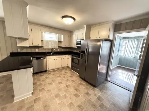 1803 School Dr, Scranton, SC 29591 photo 4