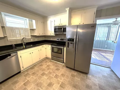 1803 School Dr, Scranton, SC 29591 photo 5