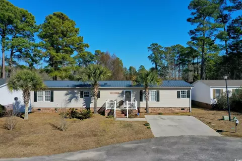 3203 Lyndon Dr, Little River, SC 29566