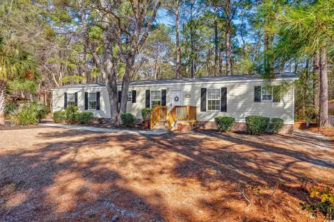 3790 Woodridge Cir, Little River, SC 29566