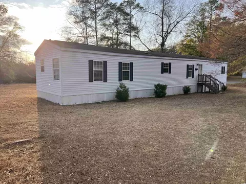 2053 Longleaf Dr, Darlington, SC 29540