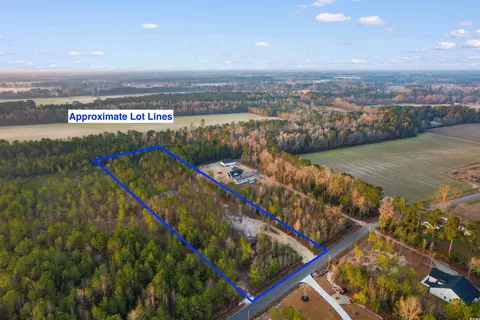 Huckleberry Rd., Galivants Ferry, SC 29544