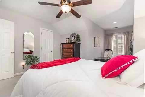 Bedroom - 1069 Williston Loop #1069, Murrells Inlet, SC 29576 photo 4 of 6