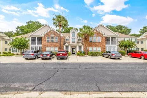 120 Brentwood Dr #E, Murrells Inlet, SC 29576
