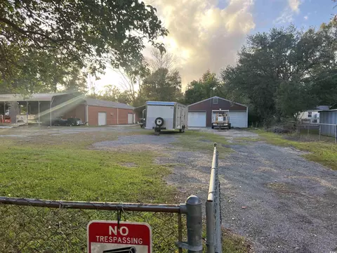 127 Nu-shell St, Georgetown, SC 29440