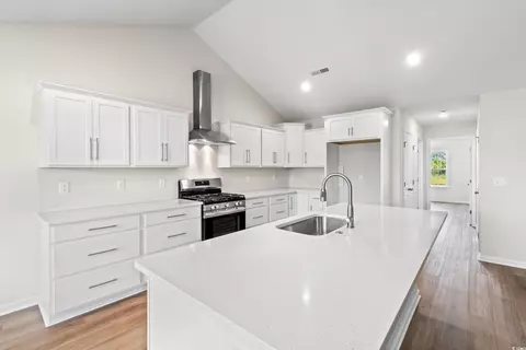 621 Woodside Dr, Conway, SC 29526 photo 6