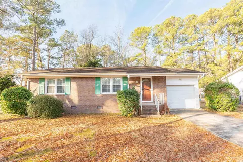 1105 Scott Dr, Myrtle Beach, SC 29577