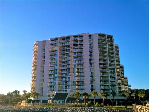 101 Ocean Creek Dr #DD-9, Myrtle Beach, SC 29572