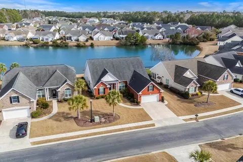 862 Edgewater Dr, Murrells Inlet, SC 29576