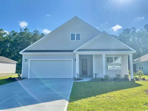 418 Clear Lake Dr, Conway, SC 29526