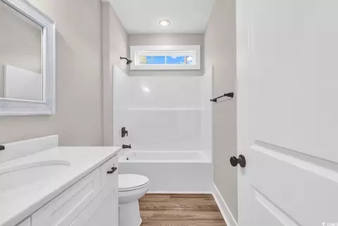 Bath - 5374 Hampton Rd, Conway, SC 29527 photo 2 of 2
