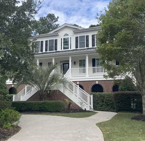80 Stonington Dr, Murrells Inlet, SC 29576