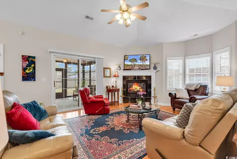710 Cedar Dr S, Surfside Beach, SC 29575 photo 4