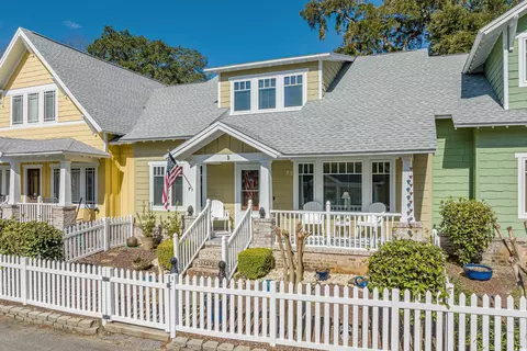 136 Da Gullah Way #B, Pawleys Island, SC 29585