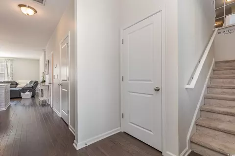 Entry Way - 160 Ocean Commons Dr, Surfside Beach, SC 29575 photo 4 of 6