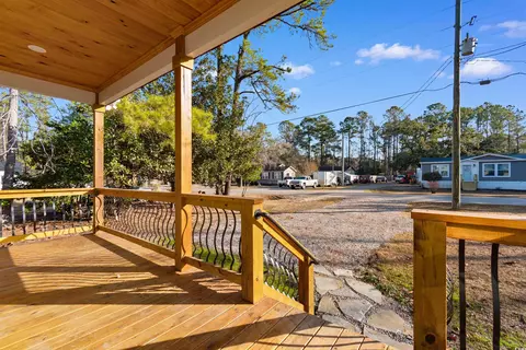 Exterior - 135 Oak Log Lake Rd, Conway, SC 29526 photo 2 of 6