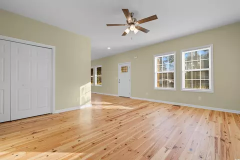 Living - 135 Oak Log Lake Rd, Conway, SC 29526 photo 3 of 3
