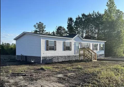 3685 Nichols Hwy, Aynor, SC 29511