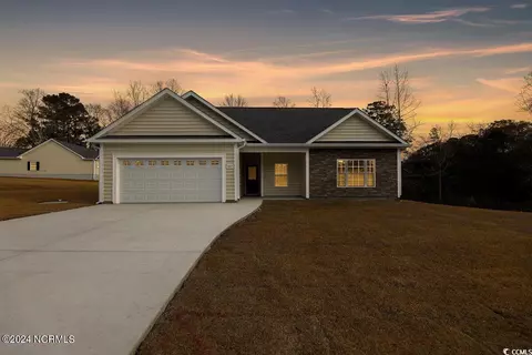 1107 Haden Pl, Calabash, NC 28467
