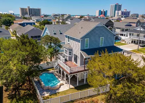 406 26th Ave N, North Myrtle Beach, SC 29582