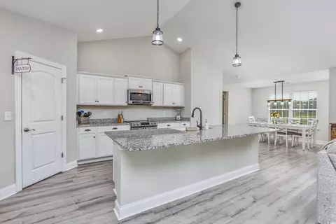 2900 Cherry Hill Rd, Loris, SC 29569 photo 6