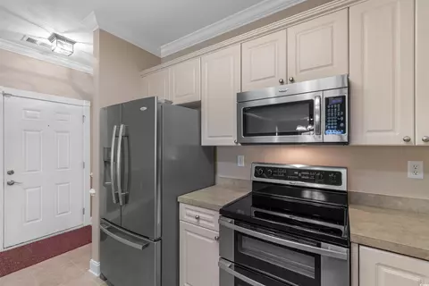 4875 Luster Leaf Cir #202, Myrtle Beach, SC 29577 photo 3