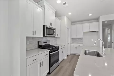 Kitchen - 2020 Copper Creek Loop, Longs, SC 29568 photo 3 of 4