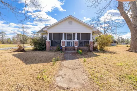 5092 Harrelson Ave, Loris, SC 29569