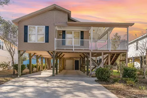 813 Starboard Ct, Murrells Inlet, SC 29576