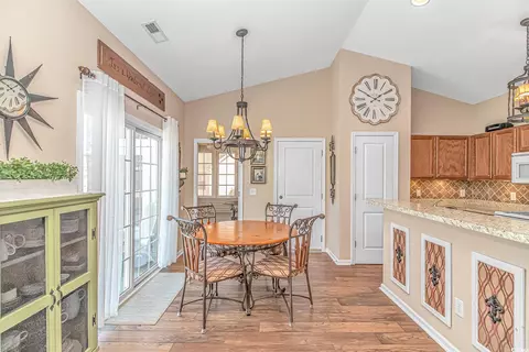 619 Crestview Ct, Longs, SC 29568 photo 9