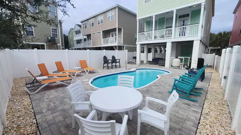 113 13th Ave N # B, Surfside Beach, SC 29575