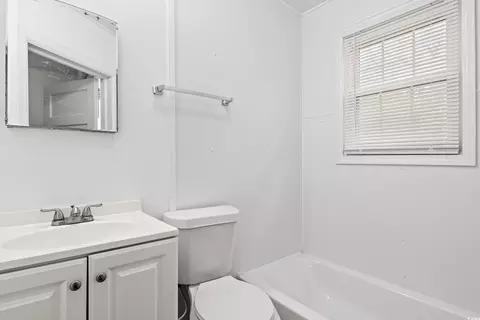 306 E Wine St, Mullins, SC 29574 photo 16