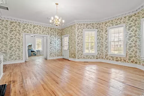 306 E Wine St, Mullins, SC 29574 photo 6