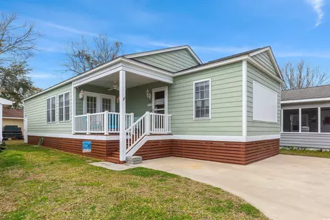 227 Flamingo Ct, Surfside Beach, SC 29575