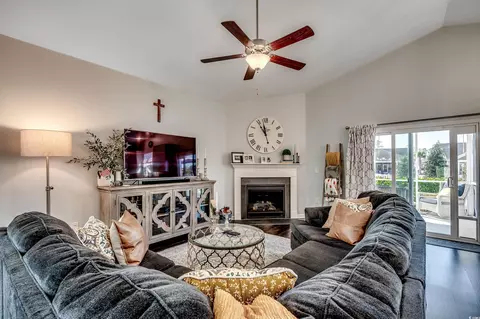1056 Caprisia Loop, Myrtle Beach, SC 29579 photo 7