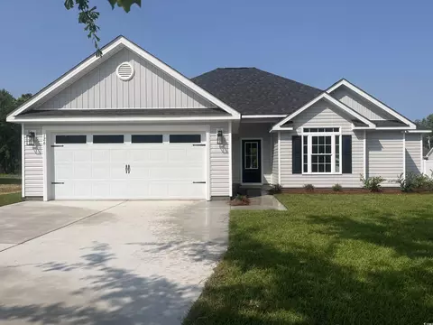 126 Palm Dr, Loris, SC 29569