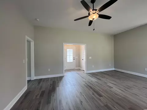 126 Palm Dr, Loris, SC 29569 photo 9