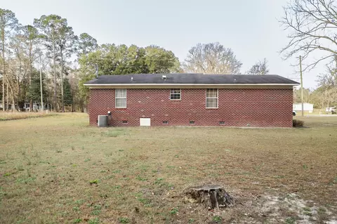 3285 Della Rd, Longs, SC 29568 photo 5
