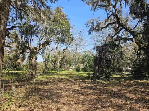 137 Waterford Dr, Georgetown, SC 29440