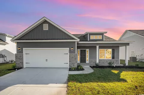 628 Woodside Dr, Conway, SC 29526