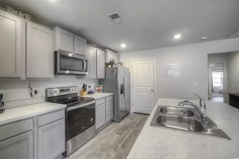 Kitchen - 135 Pine Forest Dr, Conway, SC 29526 photo 2 of 3