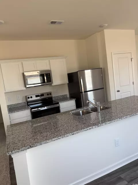 Kitchen - 619 Castillo Dr, Loris, SC 29569 photo 1 of 1