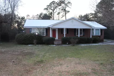 205 Pine St, Latta, SC 29565