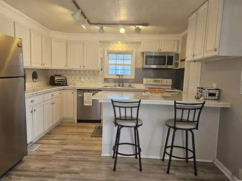 2047 Avocet Dr, Surfside Beach, SC 29575 photo 5
