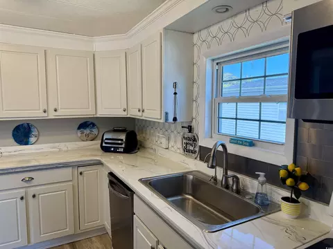 2047 Avocet Dr, Surfside Beach, SC 29575 photo 6