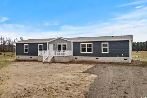 703 Mitchell Swamp Rd, Loris, SC 29569