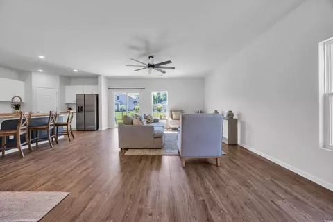204 Leaflet Loop, Pawleys Island, SC 29585 photo 7